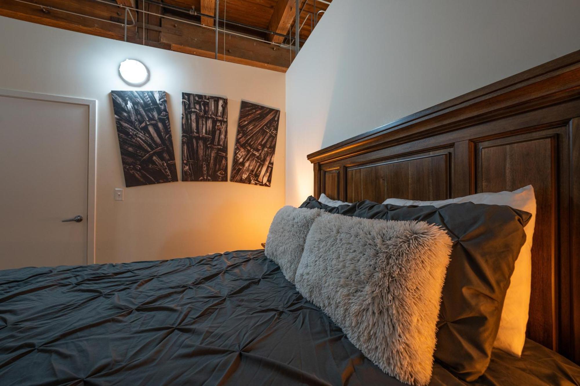 Luxery Stay Chicago - Themed Units! Close To Downtown, Mccormick Place & Wintrust Arena Exterior photo